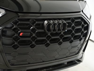 2022 Audi SQ5 in St-Bruno, Quebec