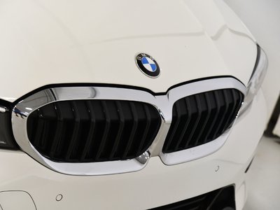 BMW 3 Series  2022 à St-Bruno, Québec