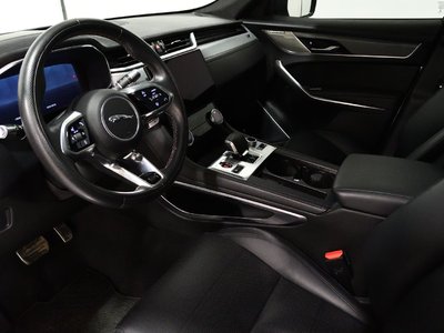 Jaguar F-PACE  2022 à St-Bruno, Québec