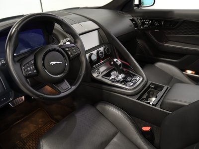 Jaguar F-TYPE  2024 à St-Bruno, Québec