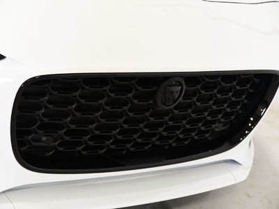 Jaguar F-TYPE  2024 à St-Bruno, Québec