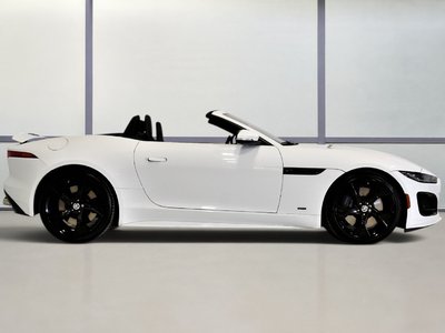 Jaguar F-TYPE  2024 à St-Bruno, Québec