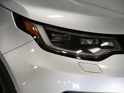 2023 Land Rover Discovery in St-Bruno, Quebec