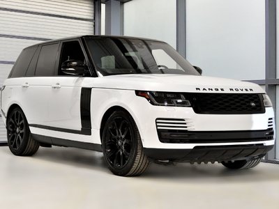 2020 Land Rover Range Rover in St-Bruno, Quebec