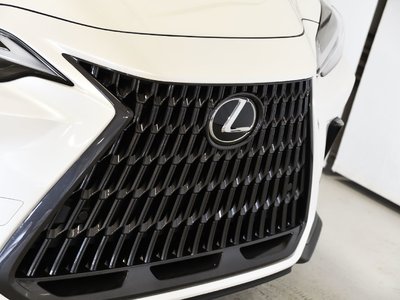 2022 Lexus NX in St-Bruno, Quebec