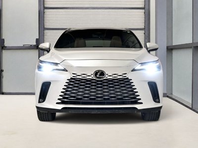 Lexus RX  2023 à St-Bruno, Québec