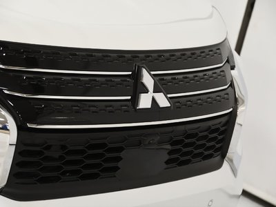 Mitsubishi Outlander  2024 à St-Bruno, Québec