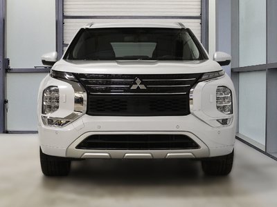 Mitsubishi Outlander  2024 à St-Bruno, Québec