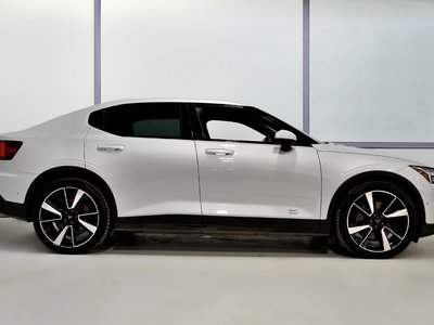 2022 Polestar 2 in St-Bruno, Quebec