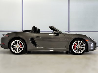 Porsche 718 Boxster  2017 à St-Bruno, Québec