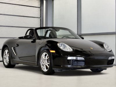 Porsche BOXSTER  2005 à St-Bruno, Québec