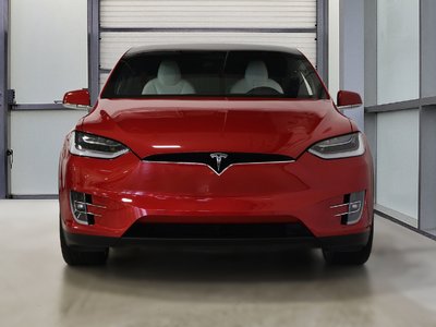 Tesla Model X  2020 à St-Bruno, Québec