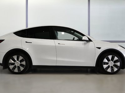 Tesla Model Y  2021 à St-Bruno, Québec