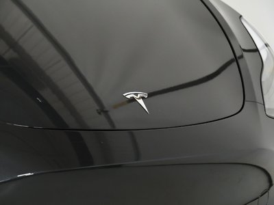 Tesla Model Y  2025 à St-Bruno, Québec