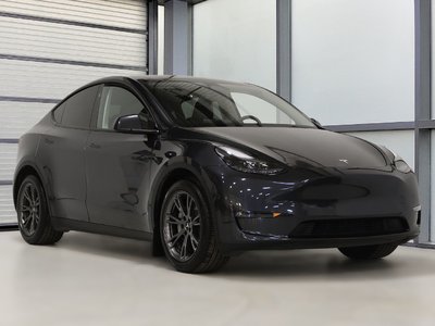 Tesla Model Y  2025 à St-Bruno, Québec