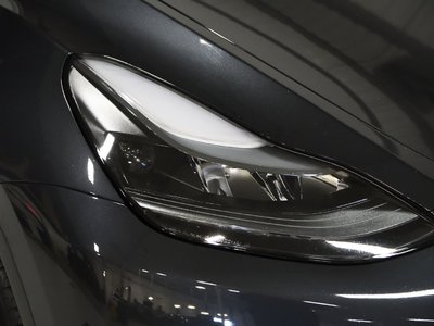 Tesla Model Y  2025 à St-Bruno, Québec