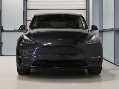 Tesla Model Y  2025 à St-Bruno, Québec