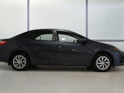 2018 Toyota Corolla in St-Bruno, Quebec