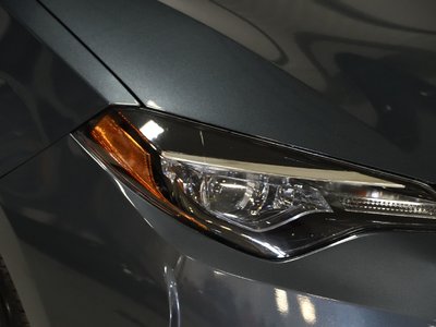 2018 Toyota Corolla in St-Bruno, Quebec
