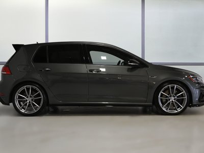 2018 Volkswagen Golf R in St-Bruno, Quebec