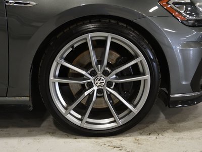 2018 Volkswagen Golf R in St-Bruno, Quebec