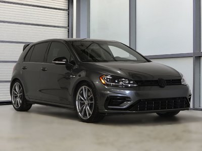2018 Volkswagen Golf R in St-Bruno, Quebec