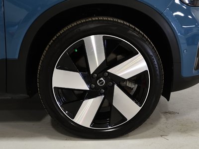 Volvo XC40 Recharge Pure Electric  2023 à St-Bruno, Québec