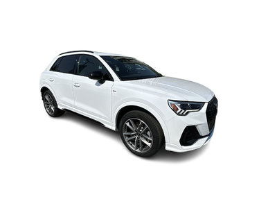 2024 Audi Q3 in Thornhill, Ontario