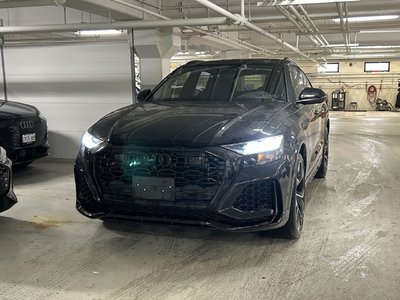 2024 Audi RS Q8 in Thornhill, Ontario