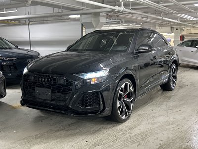 2024 Audi RS Q8 in Thornhill, Ontario