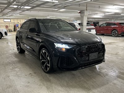 2024 Audi RS Q8 in Thornhill, Ontario