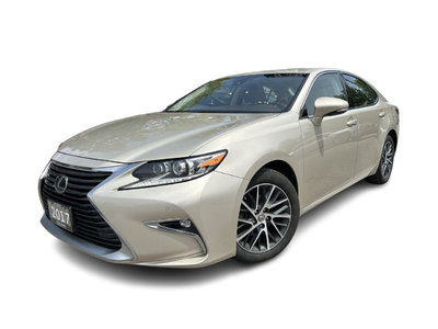 2017 Lexus ES350 in Thornhill, Ontario