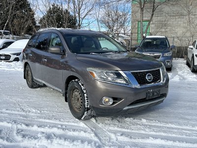 Nissan Pathfinder  2014 à Thornhill, Ontario