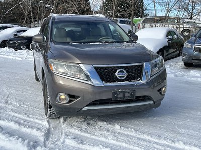 Nissan Pathfinder  2014 à Thornhill, Ontario