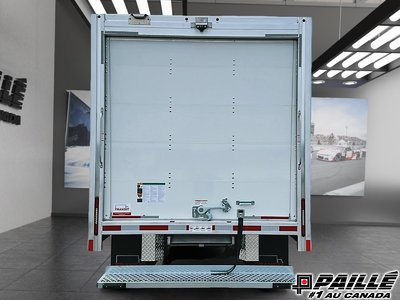 Chevrolet Express Cutaway 3500 WT 139'' 2026