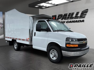 2026 Chevrolet Express Cutaway 3500 WT 139''