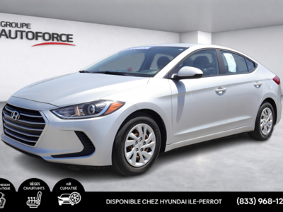 Hyundai Elantra LE - AUTOMATIQUE - SIÈGES CHAUFFANTS - LOW MILEAGE 2017 NOUVELLE ARRIVAGE - A/C - JAMAIS ACCIDENTÉ - TRÈS BONNE CONDITION