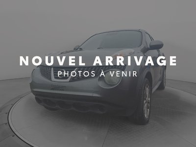 Nissan JUKE SV 2012