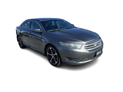 2014 Ford Taurus in Barrie, Ontario