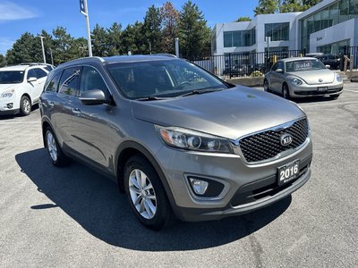 2016 Kia Sorento in Barrie, Ontario