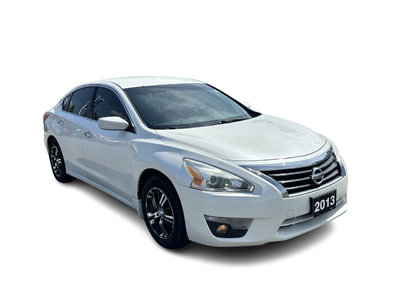 2013 Nissan Altima in Barrie, Ontario