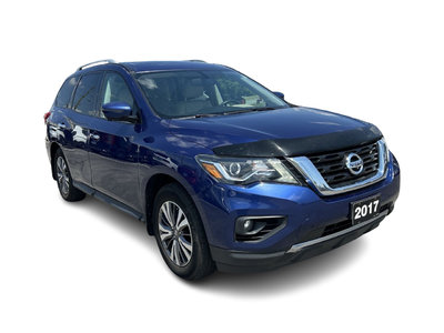 2017 Nissan Pathfinder in Barrie, Ontario