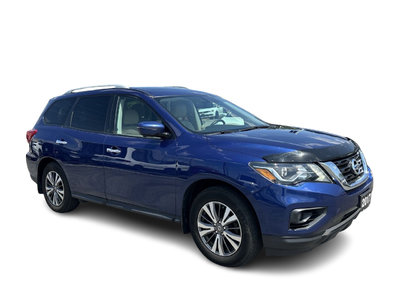 2017 Nissan Pathfinder in Barrie, Ontario