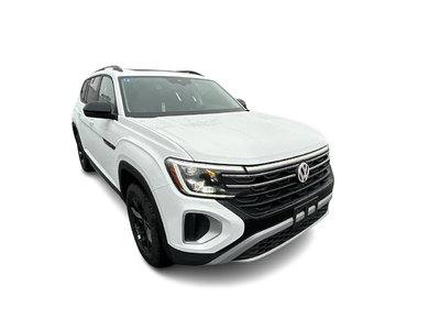 2025 Volkswagen Atlas in Barrie, Ontario