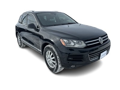 2012 Volkswagen Touareg in Barrie, Ontario