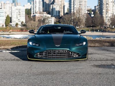 2022 Aston Martin Vantage in Vancouver, British Columbia