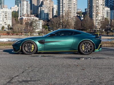 2022 Aston Martin Vantage in Vancouver, British Columbia