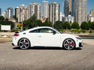 Audi TT RS  2021 à Vancouver, Colombie-Britannique