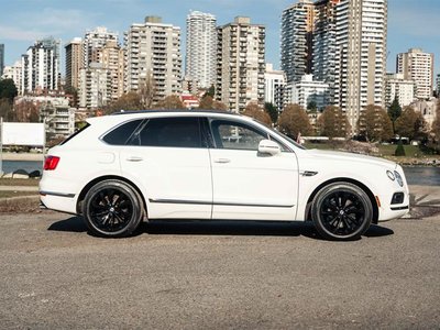 Bentley Bentayga  2018 à Vancouver, Colombie-Britannique