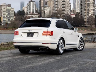 Bentley Bentayga  2018 à Vancouver, Colombie-Britannique